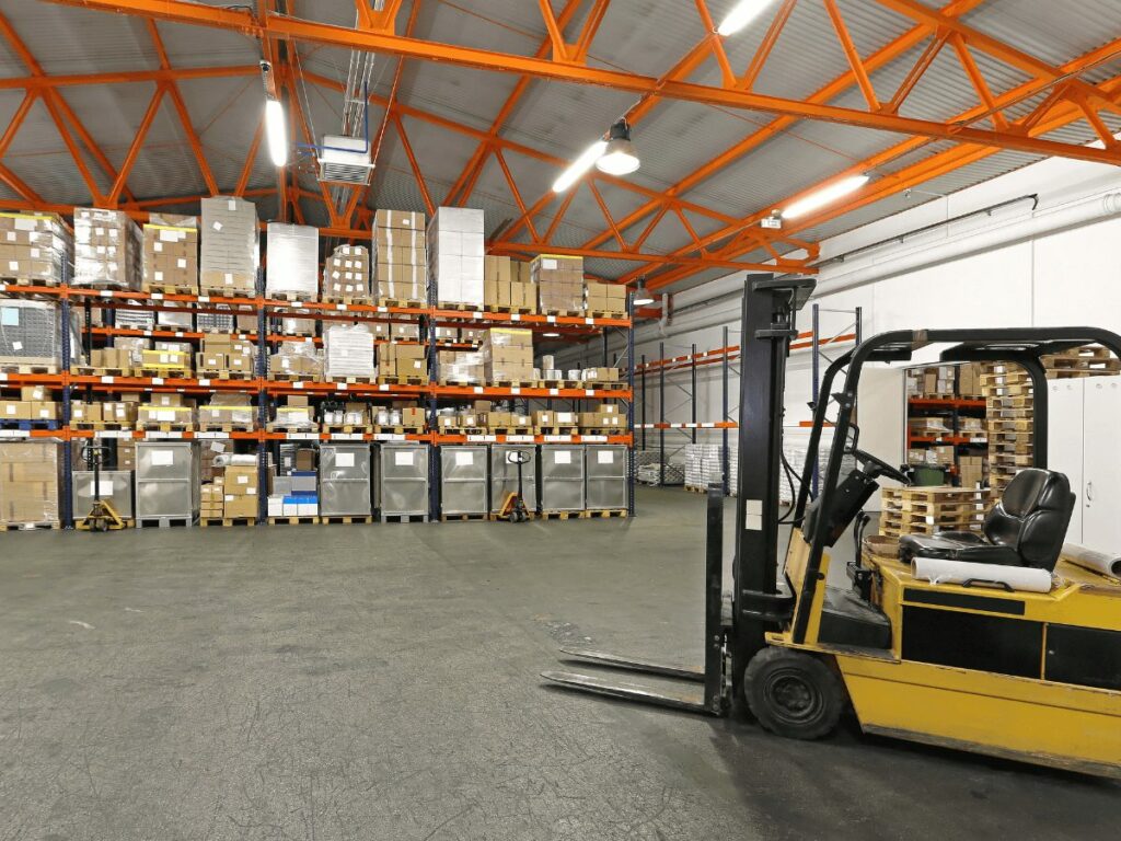 warehouse forklift5